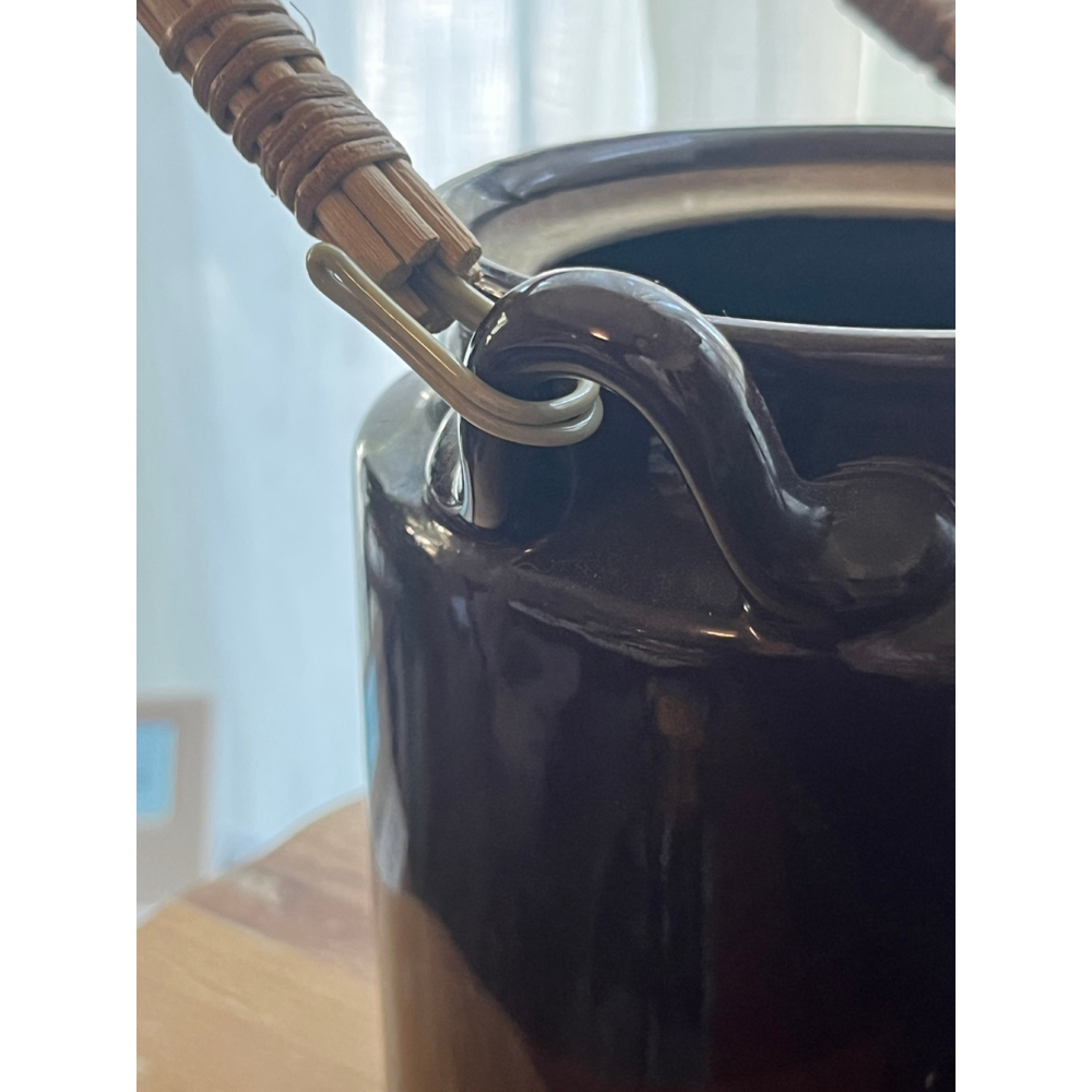 Vintage Japanese Crane Teapot - Brown Ceramic with Gold Accents & Rattan Handle - Picture 11 of 15